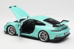 Porsche 911 992 GT3 Mint Grün Norev 1:18 187316 Metall – Bild 5 von 8