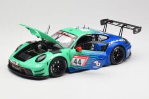 Porsche 911 992 GT3 R Falken #44 D. Eriksson / T. Heinemann 24 Hours of Nurburgring 2023 Minichamps 1:18 113236344 Metall – Bild 2 von 8