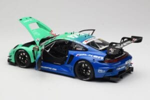 Porsche 911 992 GT3 R Falken #44 D. Eriksson / T. Heinemann 24 Hours of Nurburgring 2023 Minichamps 1:18 113236344 Metall – Bild 5 von 8