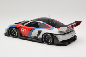 Porsche 911 992 GT3 R Rennsport GT Spirit 1:18 GT495 Resin – Bild 5 von 6