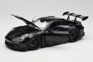 Porsche 911 992 GT3 RS Schwarz & Schwarz Felgen Concept Minichamps 1:18 911992003 Metall – Bild 2 von 8