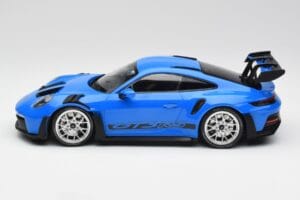 Porsche 911 992 GT3 RS Blau & Silberne Räder & Schwarzes Dekor Minichamps 1:18 153062234 Metall – Bild 3 von 6