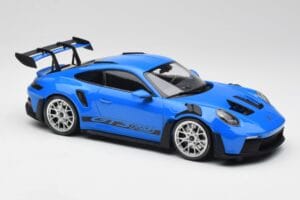 Porsche 911 992 GT3 RS Blau & Silberne Räder & Schwarzes Dekor Minichamps 1:18 153062234 Metall – Bild 4 von 6