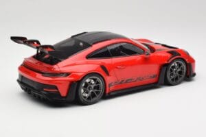 Porsche 911 992 GT3 RS Guards Rot & Silberne Räder Weissach Package Minichamps 1:18 153062246 Metall – Bild 2 von 6