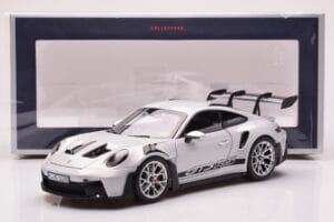 Porsche 911 992 GT3 RS Ice Grau Norev 1:18 187359 Metall – Bild 8 von 8