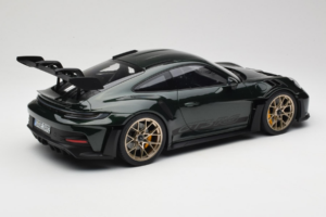 Porsche 911 992 GT3 RS Jet Green Metallic Black Norev 1:12 127532 Metall – Bild 2 von 6