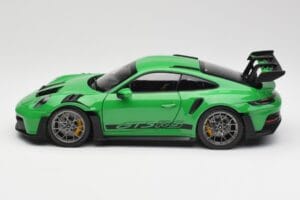 Porsche 911 992 GT3 RS Python Grün Norev 1:18 WAP0212820RGT3 Metall – Bild 4 von 8