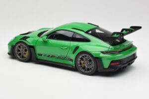 Porsche 911 992 GT3 RS Python Grün Norev 1:18 WAP0212820RGT3 Metall – Bild 7 von 8