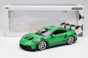 Porsche 911 992 GT3 RS Python Grün & Silberne Räder & Schwarzes Dekor Minichamps 1:18 153062235 Metall – Bild 6 von 6