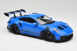 Porsche 911 992 GT3 RS Shark Blau & Schwarze Räder Minichamps 1:18 153062233 Metall – Bild 4 von 6