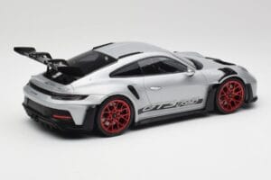 Porsche 911 992 GT3 RS Silber & Rote Räder Minichamps 1:18 153062241 Metall – Bild 2 von 6