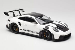 Porsche 911 992 GT3 RS Weiss & Schwarze Räder Minichamps 1:18 155062230 Metall – Bild 4 von 6
