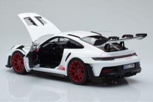 Porsche 911 992 GT3 RS Weiss Pyro Rot Norev 1:18 187352 Metall – Bild 5 von 8