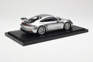 Porsche 911 992 GT3 Silber Minichamps 1:18 WAP0211510M004 Resin – Bild 2 von 7