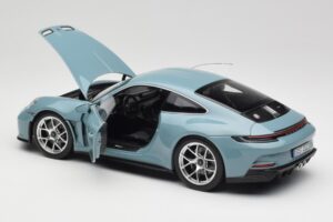 Porsche 911 992 S/T Meissen Blue Norev 1:18 187470 Metall – Bild 5 von 8