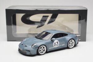 Porsche 911 992 ST Gentian Blue Metallic GT Spirit 1:18 GT491 Resin – Bild 6 von 6