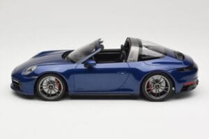 Porsche 911 992 Targa 4 GTS Blue Metallic Minichamps 1:18 155061060 Metall – Bild 3 von 6