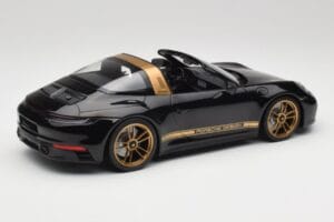 Porsche 911 992 Targa Porsche Design Schwarz & Gold Concept Minichamps 1:18 PORSCHE001 Metall – Bild 2 von 6