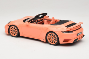 Porsche 911 992 Turbo S Cabriolet Brabus 900 Peetch GT Spirit 1:18 GT564 Resin – Bild 5 von 6