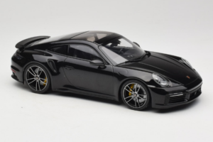 Porsche 911 992 Turbo S Schwarz Minichamps 1:18 WAP02117BOL002 Metall – Bild 4 von 6