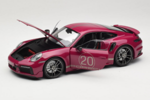 Porsche 911 992 Turbo S Coupe Sport Design Rot Minichamps 1:18 113069075 Metall – Bild 2 von 8