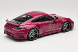 Porsche 911 992 Turbo S Coupe Sport Design Rot Minichamps 1:18 113069075 Metall – Bild 3 von 8