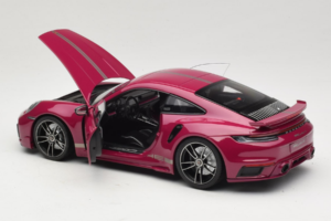 Porsche 911 992 Turbo S Coupe Sport Design Rot Minichamps 1:18 113069075 Metall – Bild 5 von 8