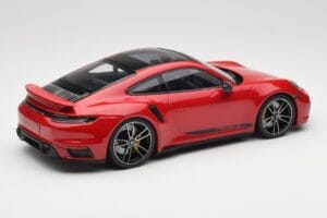 Porsche 911 992 Turbo S Rot Minichamps 1:18 155069070 Metall – Bild 2 von 6