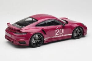 Porsche 911 992 Turbo S mit Sport Design Package Rot Minichamps 1:18 155069172 Metall – Bild 2 von 6