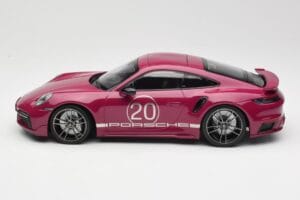 Porsche 911 992 Turbo S mit Sport Design Package Rot Minichamps 1:18 155069172 Metall – Bild 3 von 6