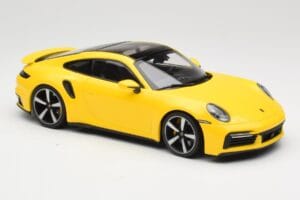 Porsche 911 992 Turbo S Gelb Minichamps 1:18 155069071 Metall – Bild 4 von 6