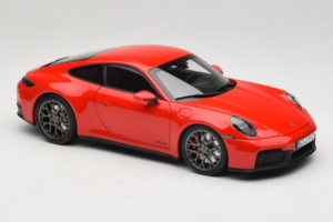 Porsche 911 992.2 Carrera 4 GTS Guards Red Norev 1:18 187171 Metall – Bild 6 von 8