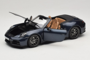 Porsche 911 992.2 Carrera Cabriolet Yachting Blue Norev 1:18 187180 Metall – Bild 2 von 8