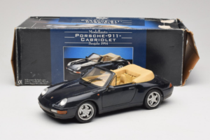 Porsche 911 993 Cabriolet Dunkelblau Tchibo 1:18 46619 Metall – Bild 8 von 8