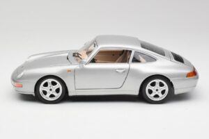Porsche 911 993 Carrera Silber Bburago 1:18 3050-M1 Metall – Bild 3 von 8
