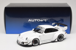 Porsche 911 993 RWB Weiss Gun Grey Wheels AUTOart 1:18 78150 Komposit – Bild 8 von 8