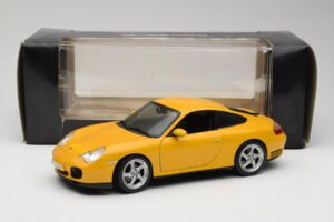 Porsche 911 996 Carrera 4S Gelb Maisto 1:18 WAP02101610 Metall – Bild 8 von 8