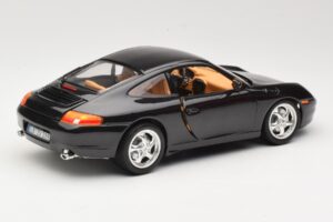 Porsche 911 996 Carrera Schwarz Bburago 1:18 3385-M2 Metall – Bild 3 von 8