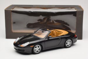 Porsche 911 996 Carrera Cabriolet Schwarz UT Models 1:18 WAP02100997 Metall – Bild 8 von 8