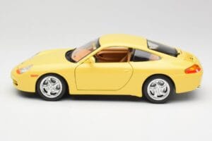 Porsche 911 996 Carrera Gelb Bburago 1:18 30085-M1 Metall – Bild 4 von 8
