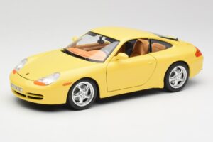 Porsche 911 996 Carrera Gelb Bburago 1:18 30085-M1 Metall