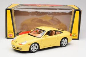 Porsche 911 996 Carrera Gelb Bburago 1:18 30085-M1 Metall – Bild 8 von 8