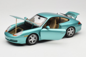 Porsche 911 996 Green Metallic UT Models 1:18 27901 Metall – Bild 2 von 8