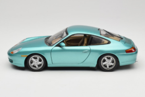 Porsche 911 996 Green Metallic UT Models 1:18 27901 Metall – Bild 4 von 8