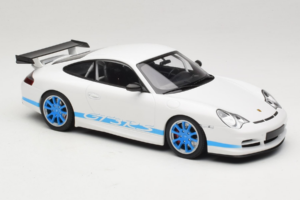 Porsche 911 996 GT3 RS Weiss Blaue Streifen Minichamps 1:18 155062021 Metall – Bild 4 von 6