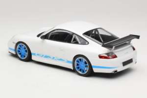 Porsche 911 996 GT3 RS Weiss Blaue Streifen Minichamps 1:18 155062021 Metall – Bild 5 von 6