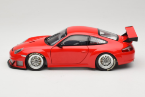 Porsche 911 996 GT3 RSR FIA GT 2004 Rot Minichamps 1:18 100046400 Metall – Bild 4 von 8