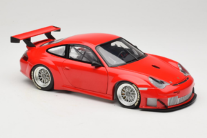 Porsche 911 996 GT3 RSR FIA GT 2004 Rot Minichamps 1:18 100046400 Metall – Bild 6 von 8