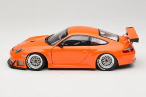Porsche 911 996 GT3 RSR Orange ALMS 2004 Minichamps 1:18 100046402 Metall – Bild 4 von 8