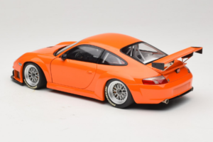 Porsche 911 996 GT3 RSR Orange ALMS 2004 Minichamps 1:18 100046402 Metall – Bild 7 von 8